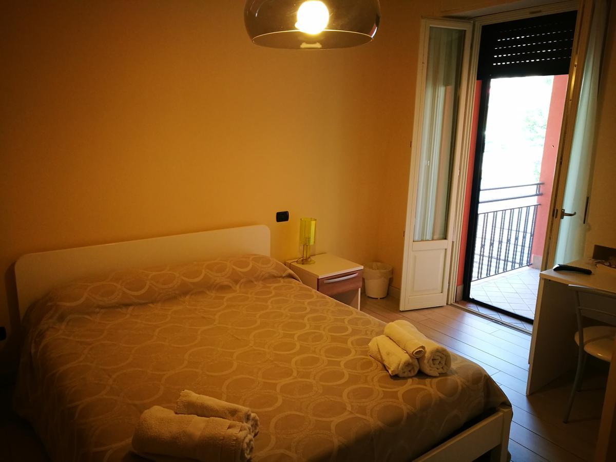 Locanda Della Pieve Tizzano Val Parma Buitenkant foto
